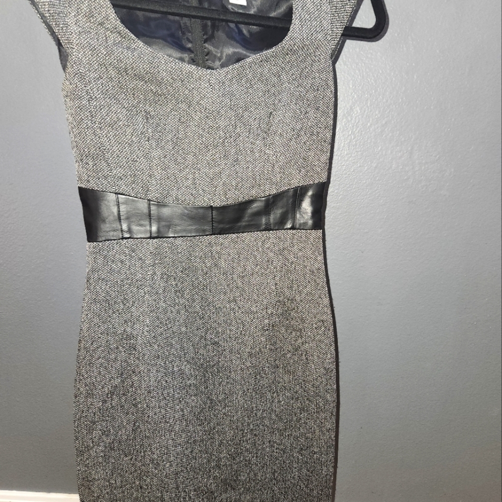 H and M womens dress size 2